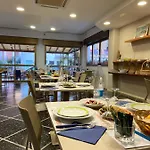Hotel Domus Mea